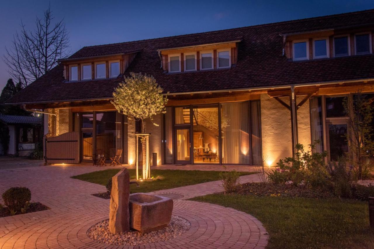 Апартаменти Baumgartners Dreiseithof - Historisch, Modern, Zentral Бад-Кроцінген Екстер'єр фото